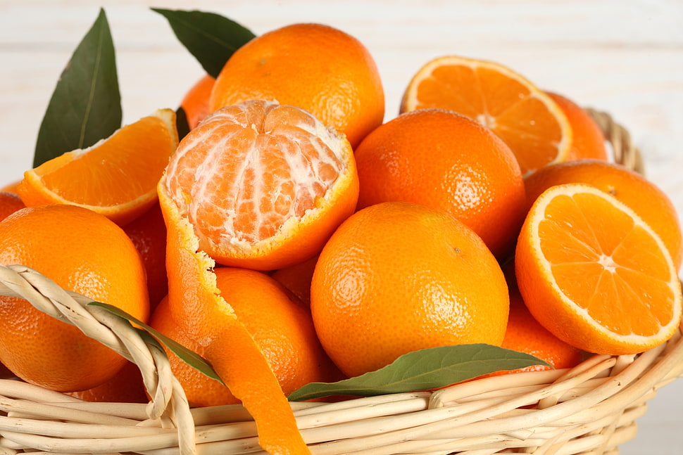 orange fruits on basket HD wallpaper