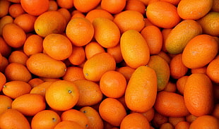orange fruit lot