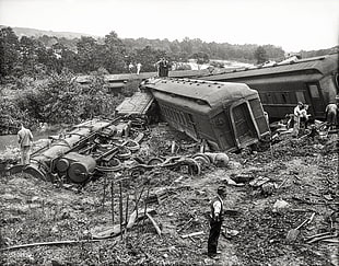 wrecked trains, monochrome, train, steam locomotive, crash HD wallpaper