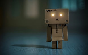 brown Amazon robot