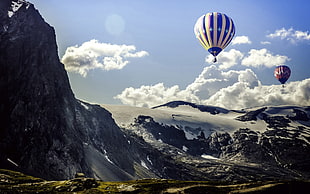 white and blue hot air balloon, hot air balloons, mountains, landscape, snow HD wallpaper