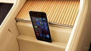 black iPod Touch, Bentley Mulsanne, car interior, car, vehicle