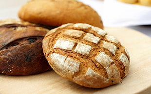 close up photography of bread