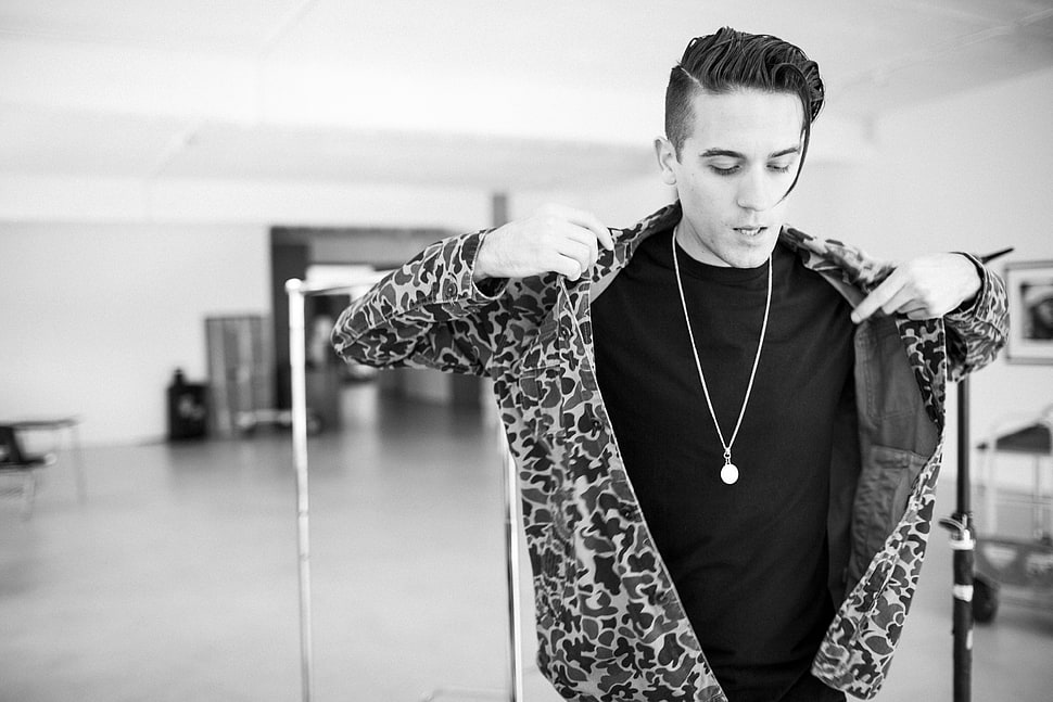 men's chain pendant necklace, G-Eazy HD wallpaper
