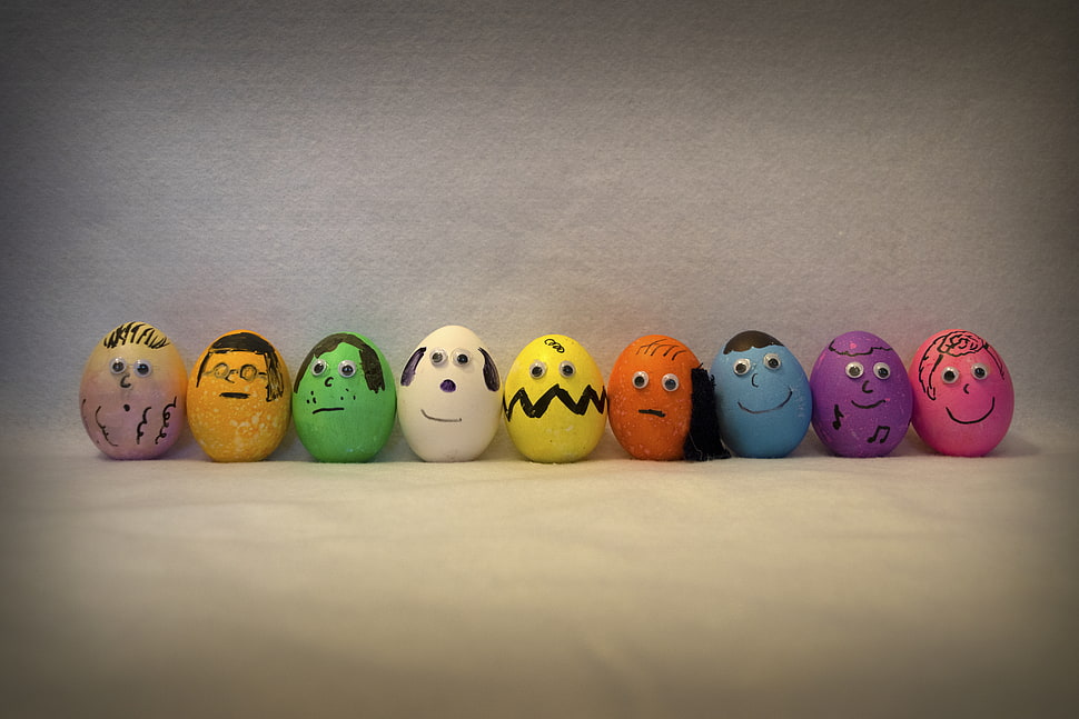 nine egg artworks decors HD wallpaper