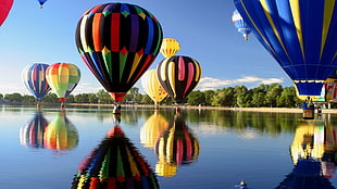 blue and red air balloon, hot air balloons, balloon, lake, reflection