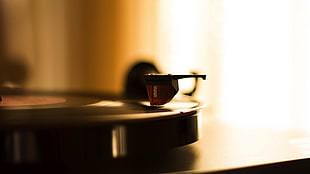 turntable playing vinyl record HD wallpaper