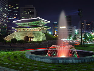 gray outdoor fountain, city, cityscape, night, South Korea HD wallpaper