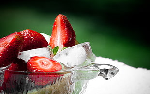 ice cubes and Strawberries in clear glass container HD wallpaper