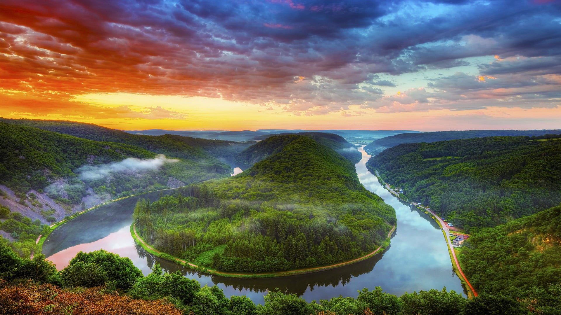 green mountains, clouds, water, reflection, lake