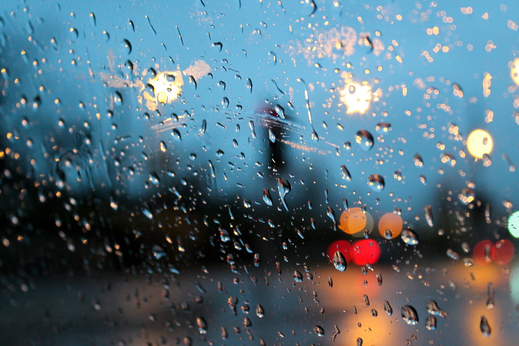 1280x1024 Resolution Bokeh Photography Of Glass Covered With Rain