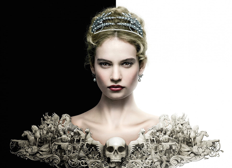 woman wearing silver-colored crown portrait photo HD wallpaper
