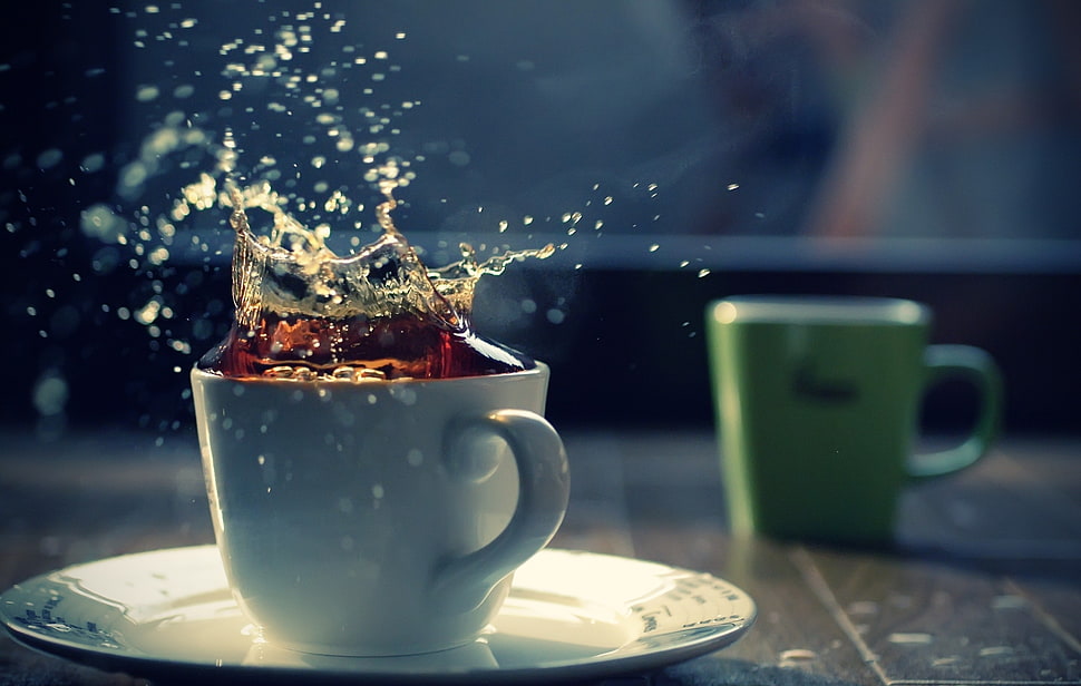 white ceramic teacup and saucer, tea, liquid, splashes, cup HD wallpaper