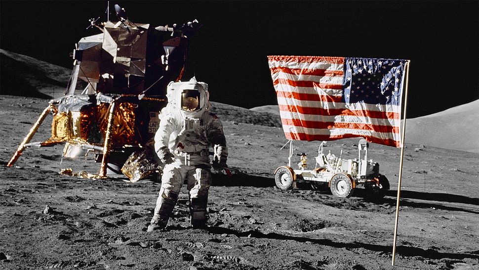 astronaut and United States flag, Moon, space, astronaut, Apollo HD wallpaper