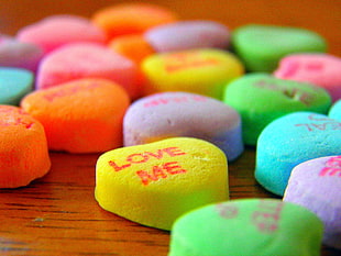 multicolored Love me heart stones HD wallpaper