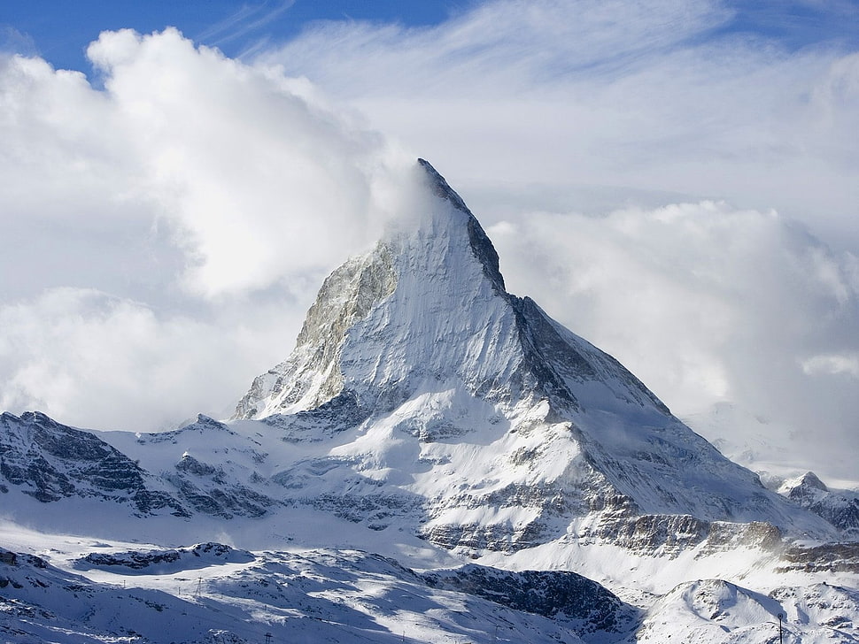 snow-capped mountain HD wallpaper
