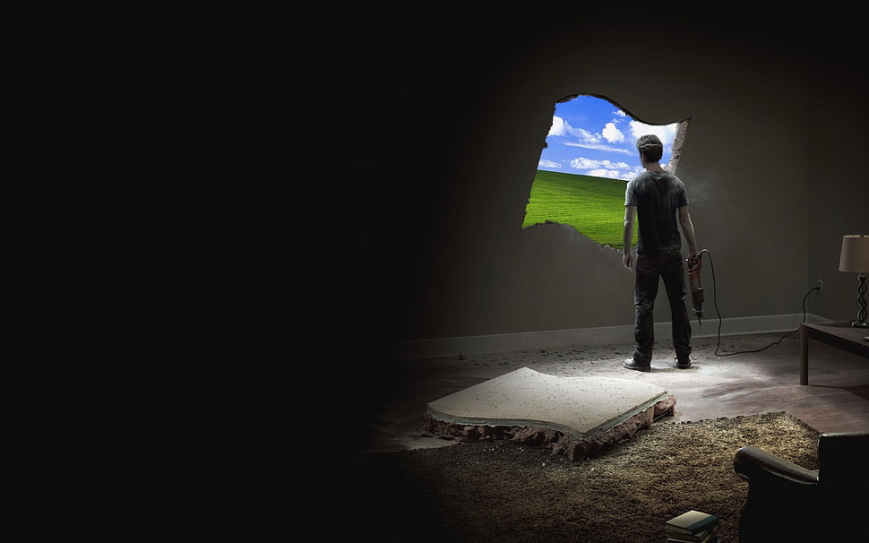 man holding corded power tool windows XP wallpaper, Microsoft Windows HD wallpaper