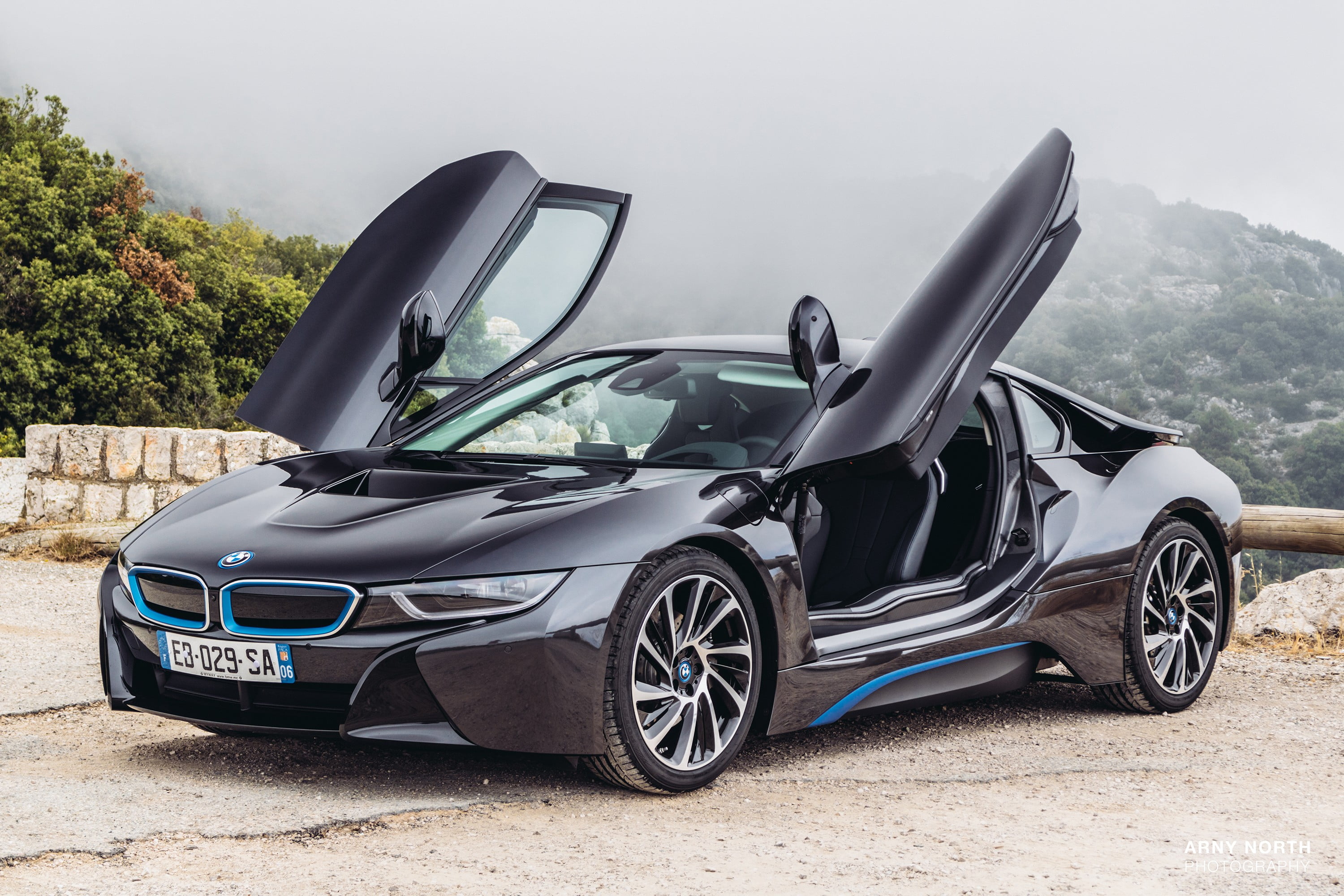 black Mercedes-Benz sedan, BMW i8, black cars, sports car, Monaco