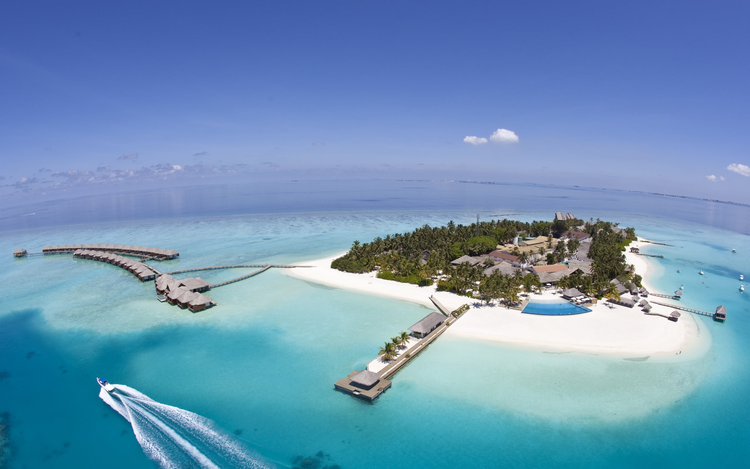 aerial photo of island during daytime