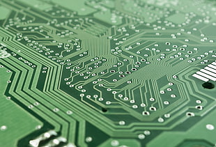 closed up photo of circuit board HD wallpaper