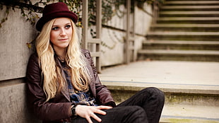 woman sit on staircase photography HD wallpaper