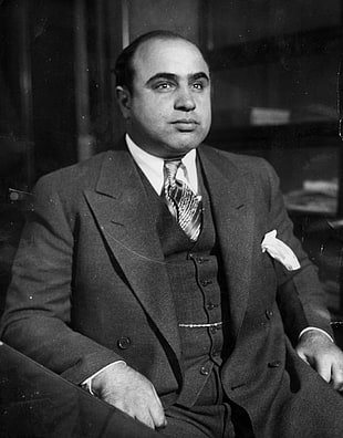men's peak lapel suit jacket, mobs, gangsters, Al Capone