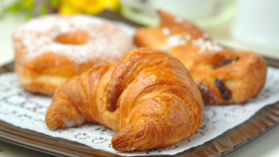baked croissant HD wallpaper