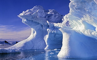 iceberg under blue sky at daytime, nature, ice, landscape, iceberg HD wallpaper