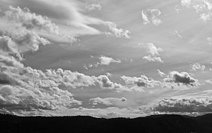 grayscale photo of cloudy sky HD wallpaper