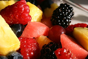 mixed sliced fruit