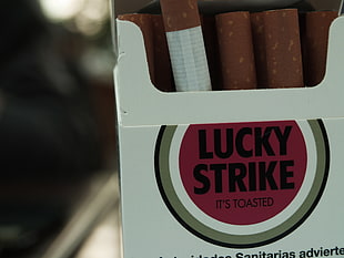 Lucky Strike cigarette pack HD wallpaper