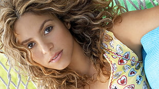 Shakira music artist HD wallpaper