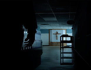 white and black wooden cabinet, Outlast 2, Jesus Christ, horror, dark