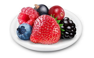 raspberry, strawberry, blueberry, grapes, and cherry both on white ceramic saucer HD wallpaper