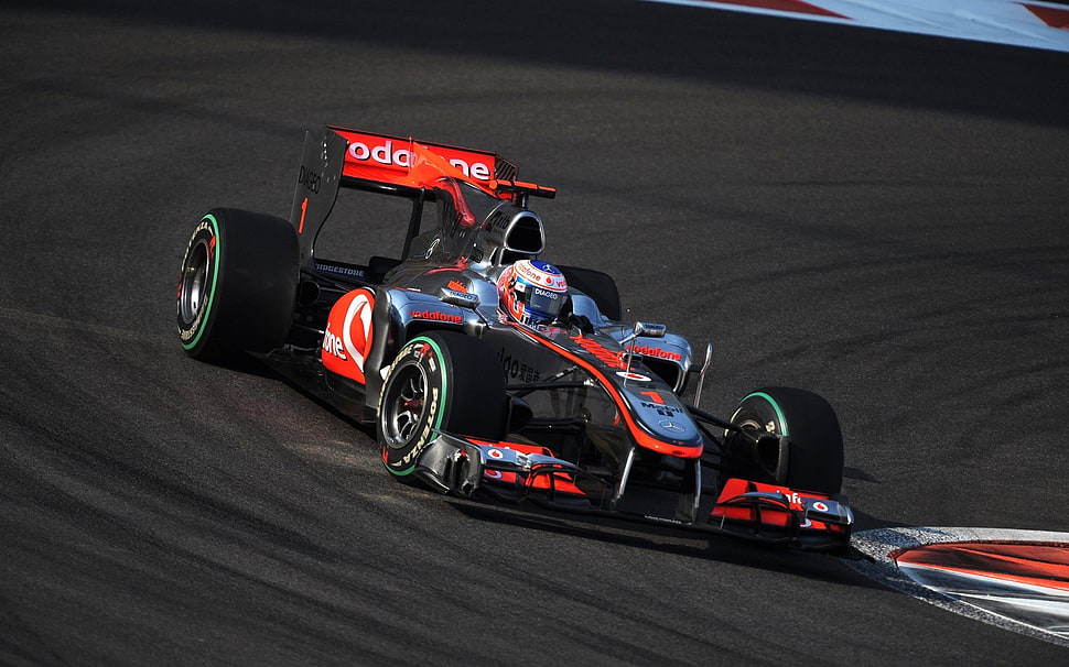 red and blue go kart, Formula 1 HD wallpaper