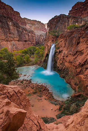 timelaspe photo of waterfalls