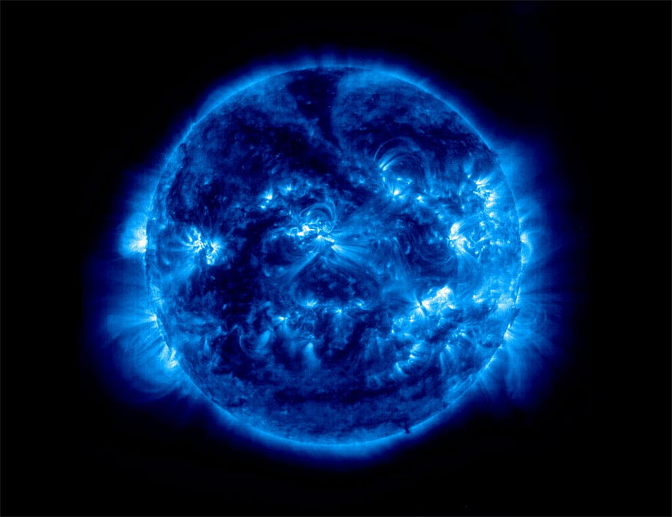 blue star, sunlight, digital art, space, Sun HD wallpaper