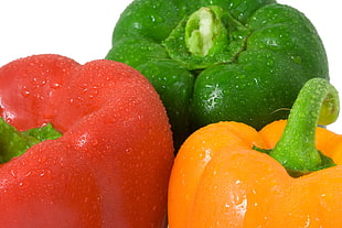 three bell peppers HD wallpaper