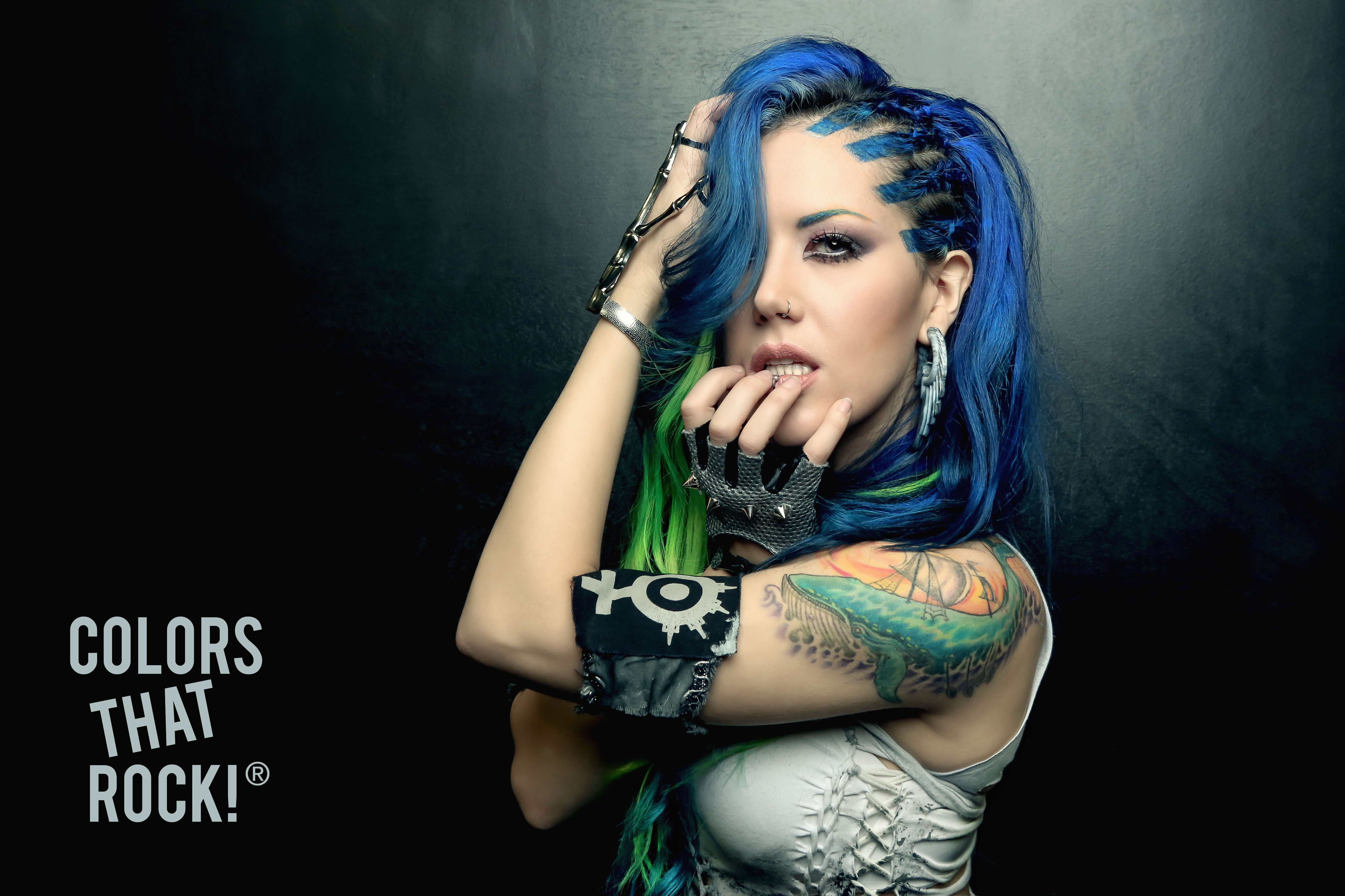 Blue hair tattoo HD - Getty Images - wide 5
