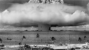 nuclear blast, mushroom clouds, monochrome, atomic bomb