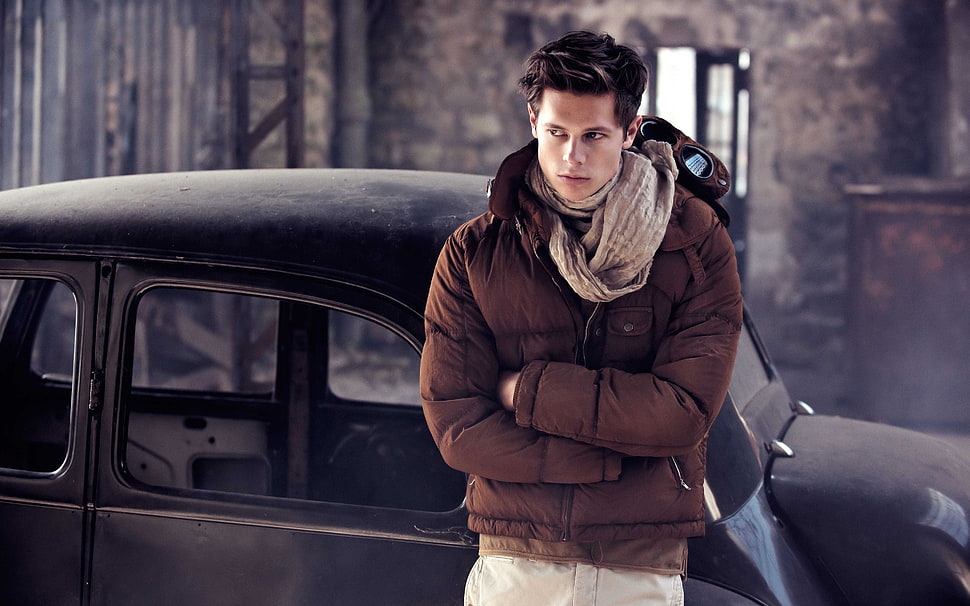 men's brown bubble jacket, men HD wallpaper