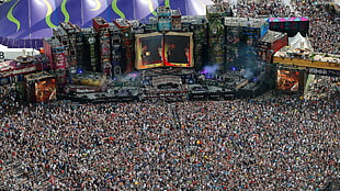 crowd gathered during concert at daytime HD wallpaper