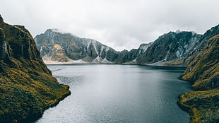 sea between mountain at daytime, nature, landscape, clouds, river