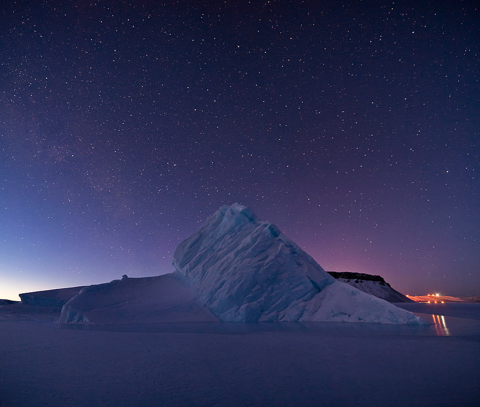 ice burg under black sky full of stars, greenland HD wallpaper