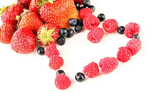 raspberries and strawberries HD wallpaper
