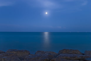 photo of moon during night time HD wallpaper