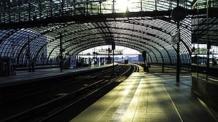 landscape photo of subway station