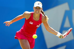 woman playing tennis HD wallpaper