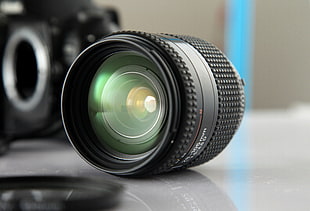 black zoom lens