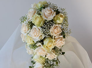white Rose flower bouquet